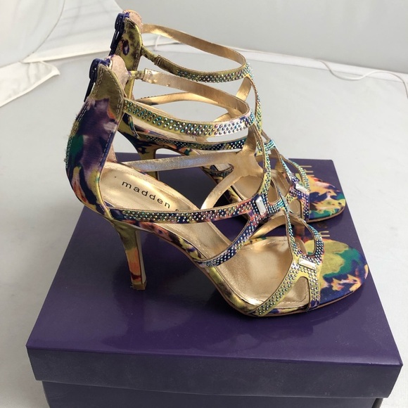Madden Girl Digitize Floral multicolor fabric strappy heels - Picture 3 of 7